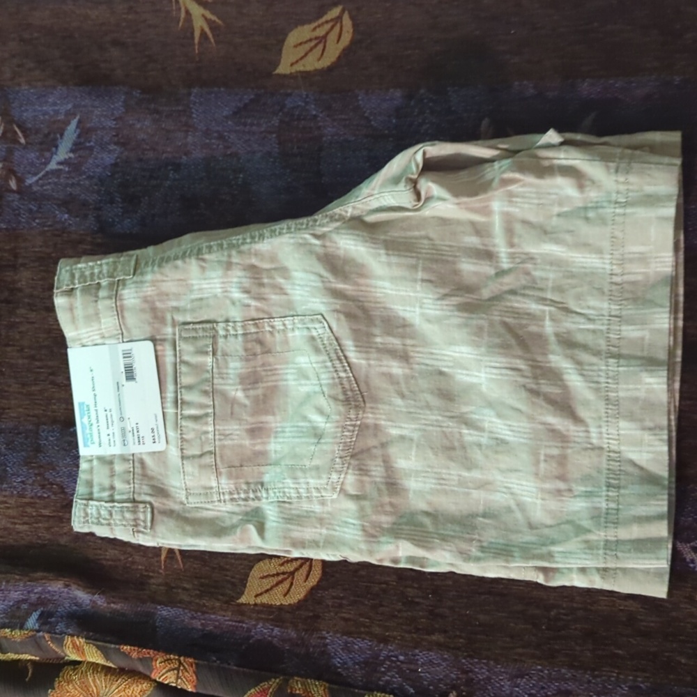 Woman's Patagonia hemp shorts